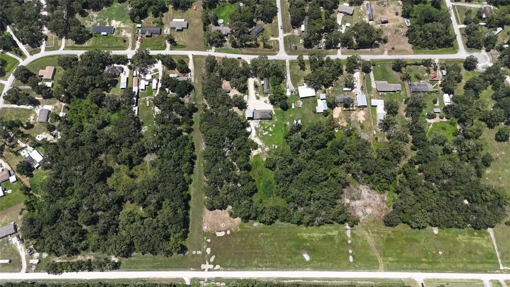 384 County Road 4017 Dayton, TX 77535