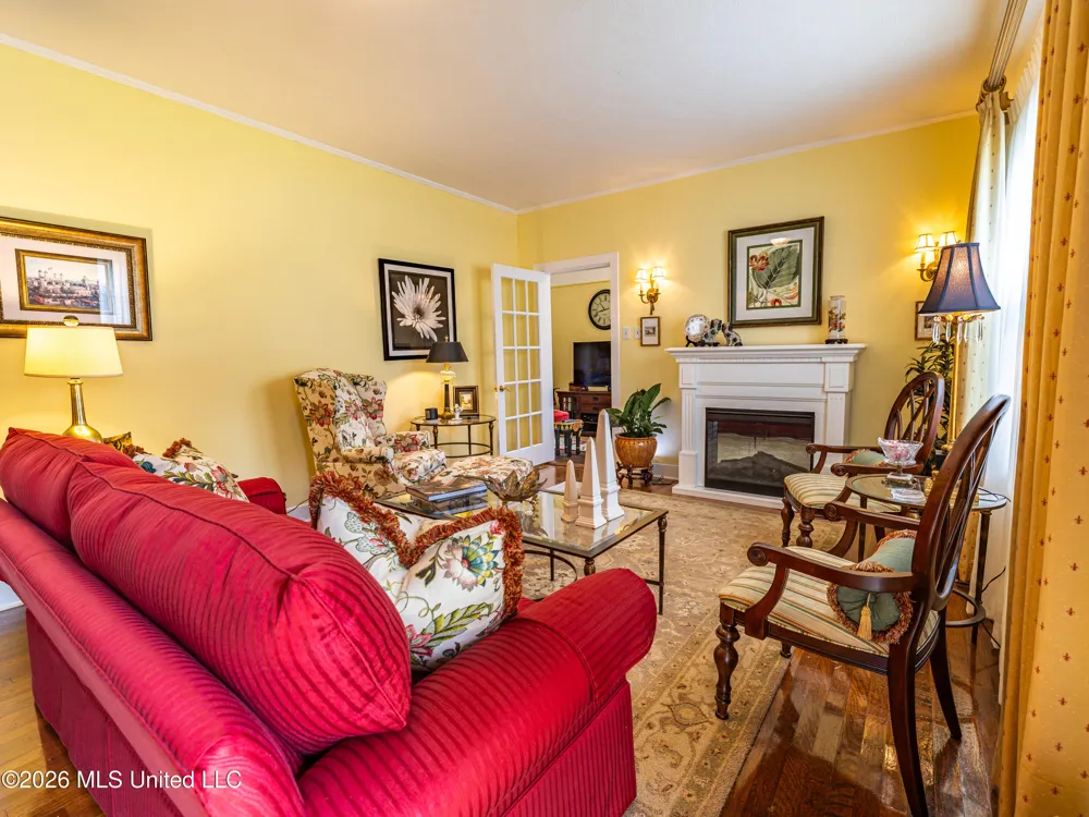1 Oak Court Natchez, MS 39120