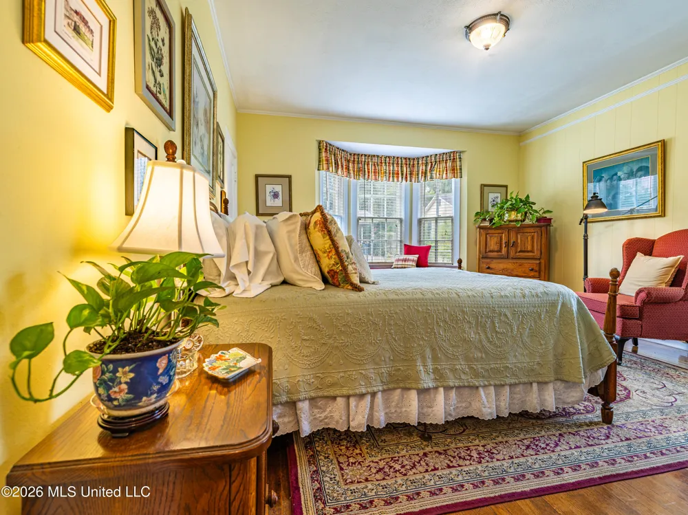 1 Oak Court Natchez, MS 39120