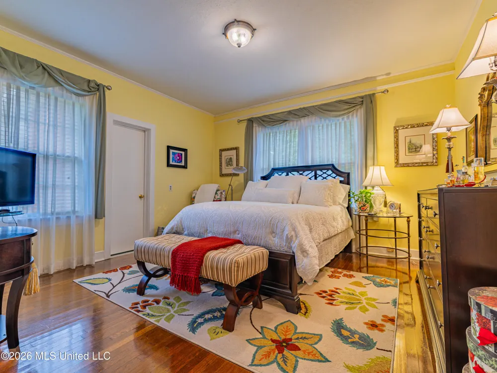 1 Oak Court Natchez, MS 39120