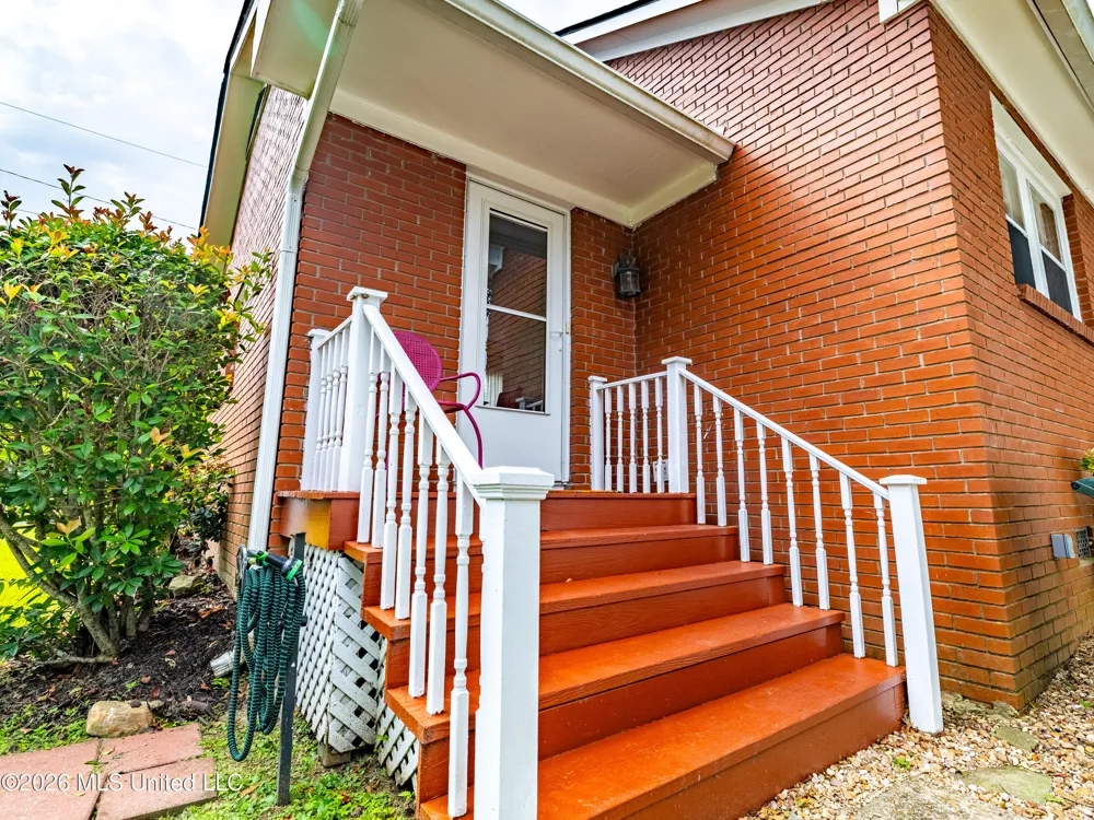 1 Oak Court Natchez, MS 39120