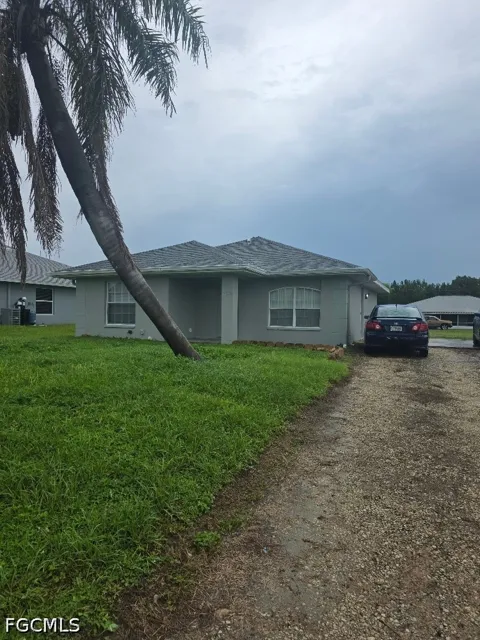 Golfview Boulevard