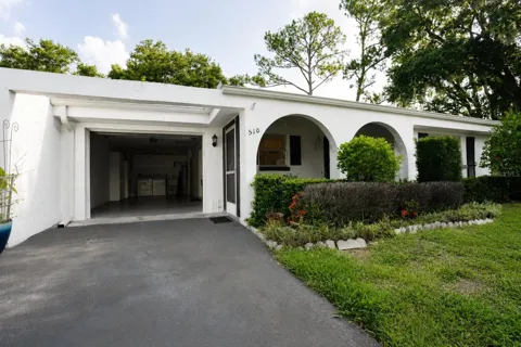 510 PALMER CIRCLE
