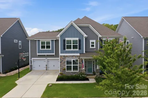 1020 Claires Creek Lane