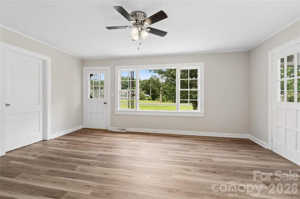842 Moores Lake Road Wadesboro, NC 28170