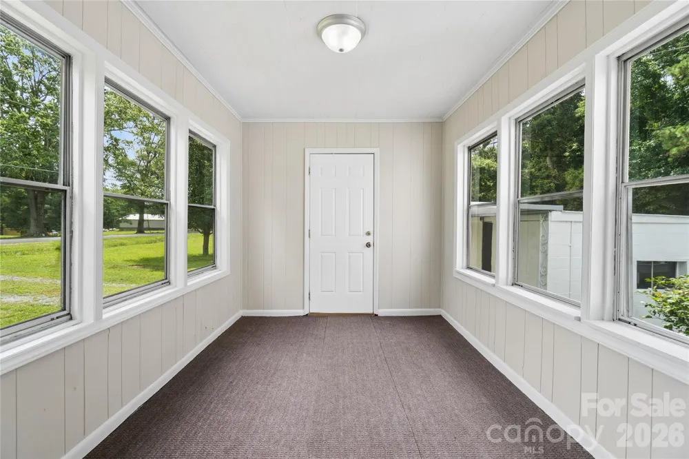 842 Moores Lake Road Wadesboro, NC 28170