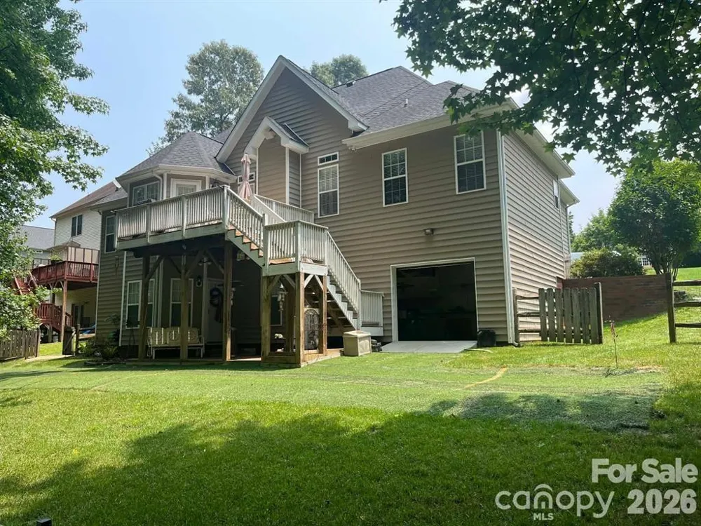 829 Savannah Place Drive Fort Mill, SC 29715