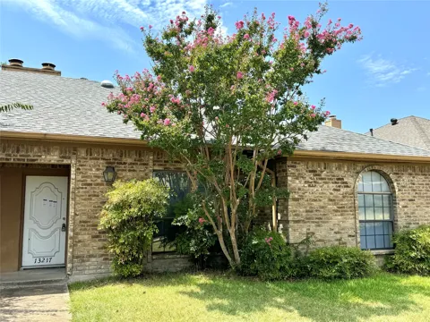 13217 Fall Manor