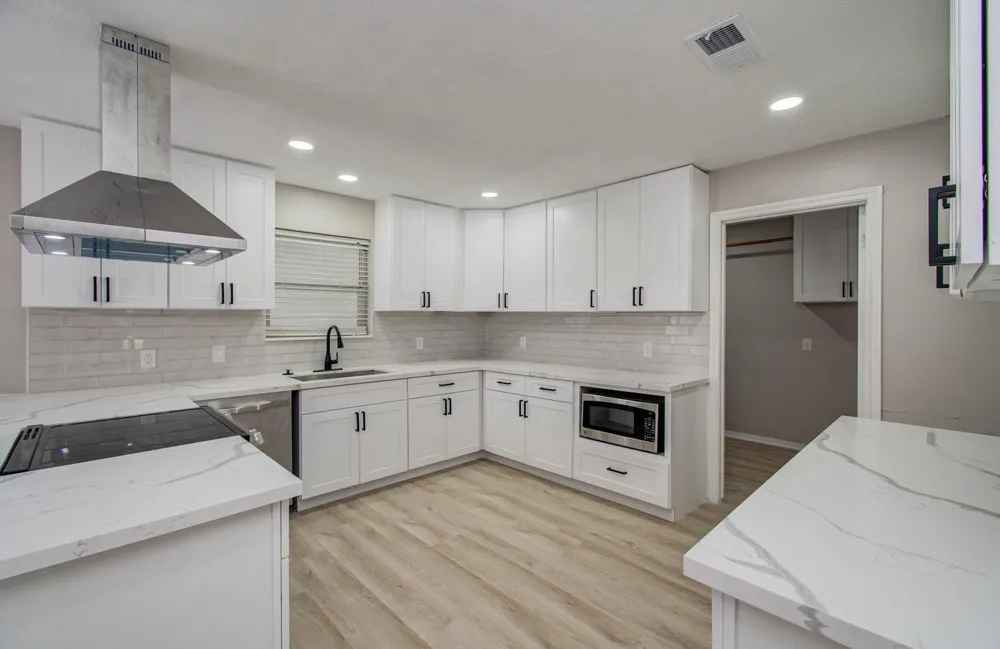 4735 Theall Road Houston, TX 77066