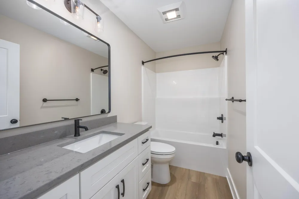 3266 Stonehill Court Wayland, MI 49348