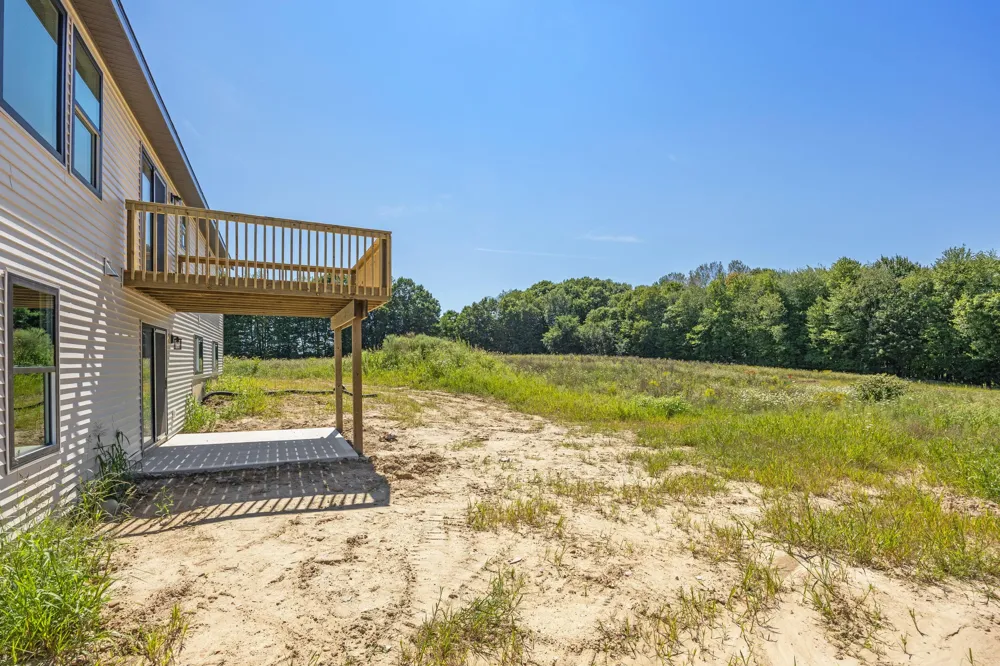 3266 Stonehill Court Wayland, MI 49348