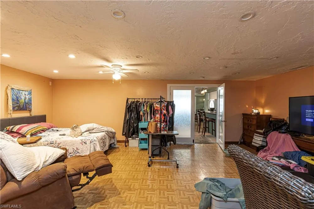 3417 Hoover Drive Holiday, FL 34691