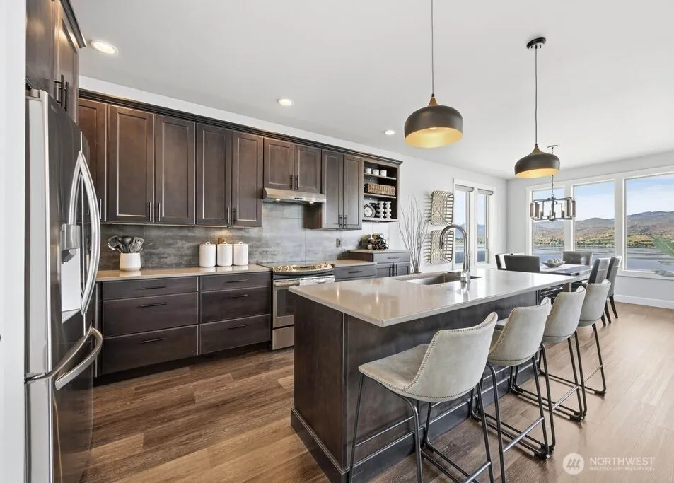 191 Grandview Lane Chelan, WA 98816
