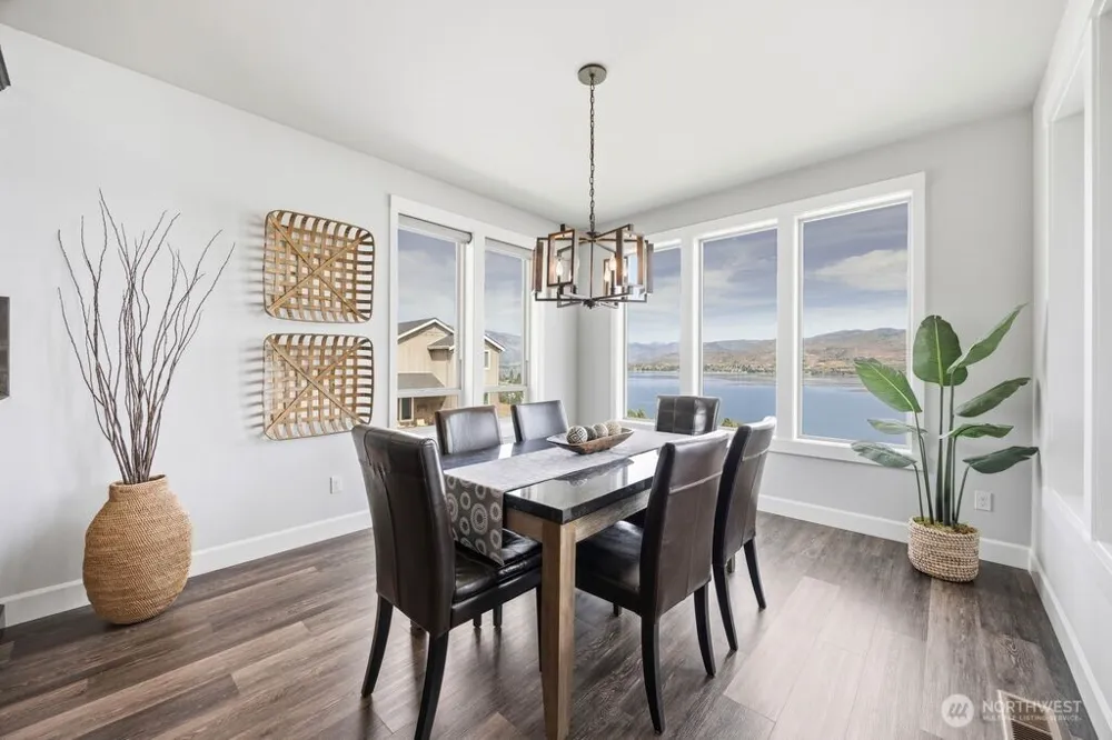 191 Grandview Lane Chelan, WA 98816