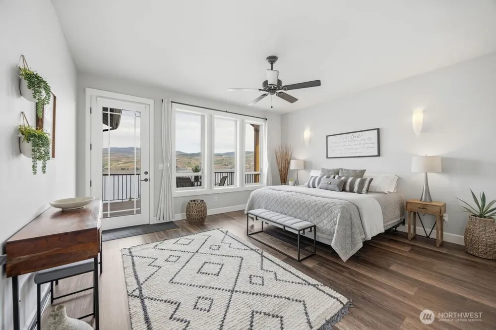 191 Grandview Lane Chelan, WA 98816