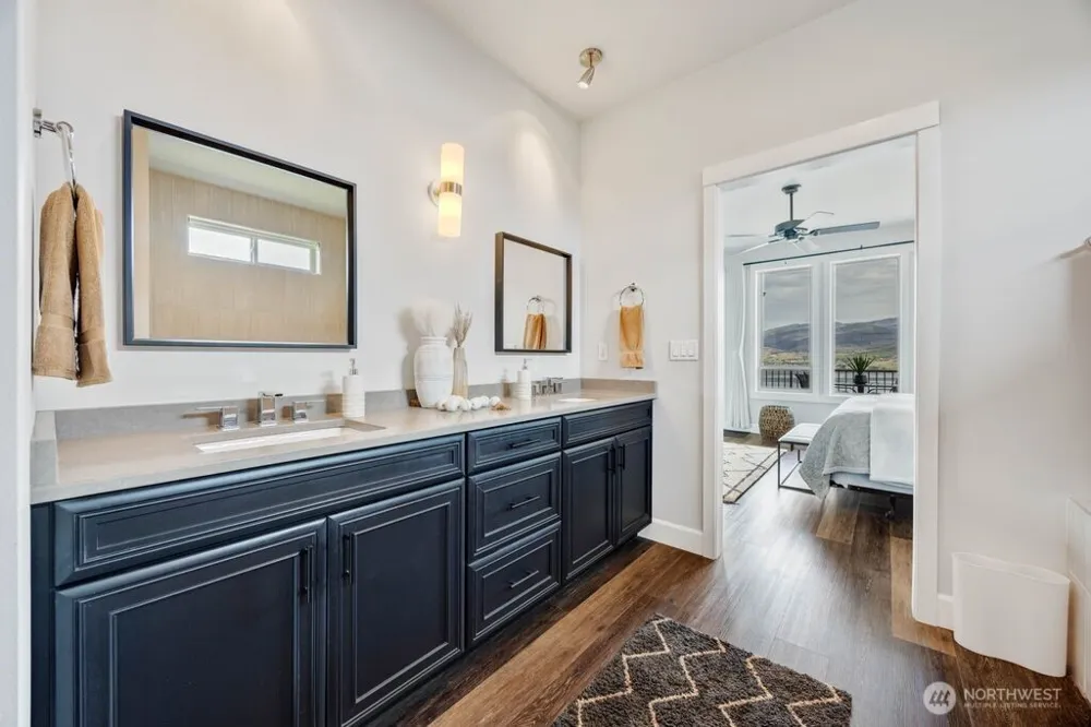 191 Grandview Lane Chelan, WA 98816