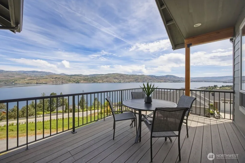 191 Grandview Lane Chelan, WA 98816