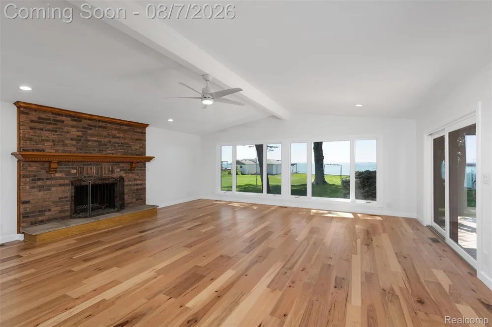 49300 Bayshore Drive Chesterfield Township, MI 48047
