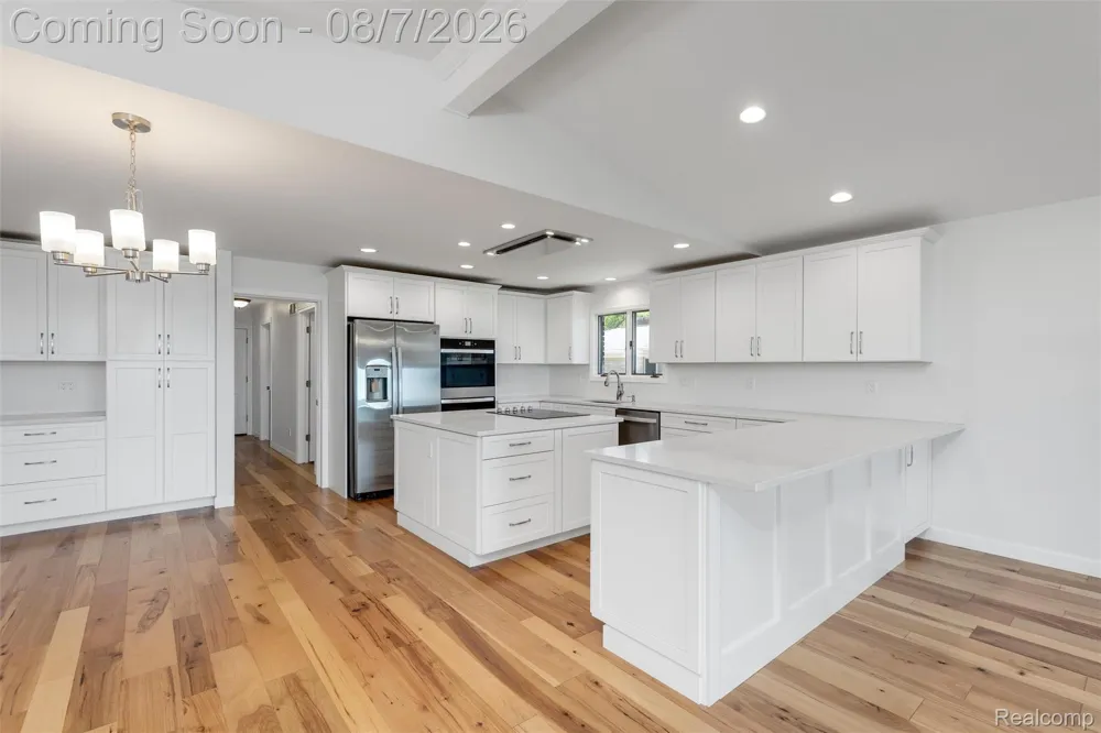 49300 Bayshore Drive Chesterfield Township, MI 48047