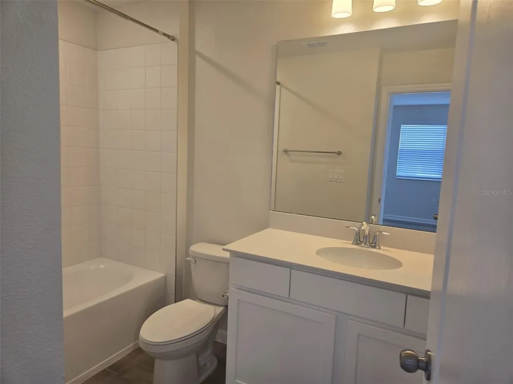 2802 NARCOOSSEE COMMONS WAY St Cloud, FL 34771