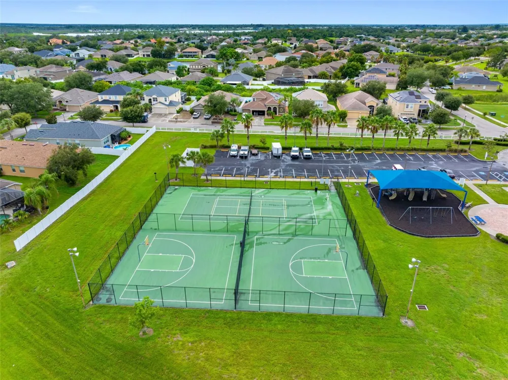 2509 RIVER BRIAR BOULEVARD Ruskin, FL 33570
