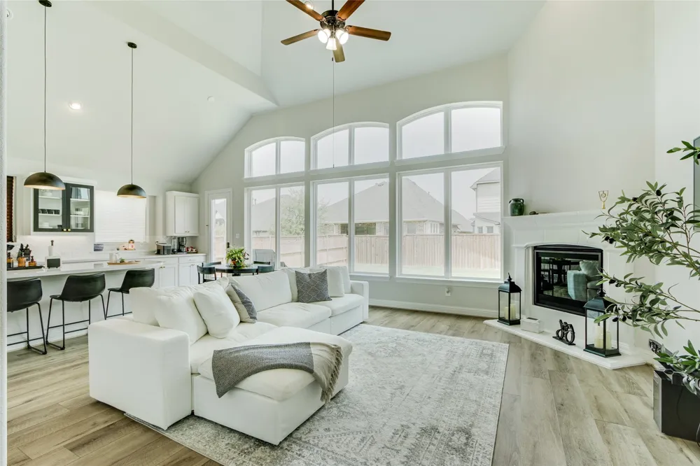 129 Mint Marigold Drive Wylie, TX 75098