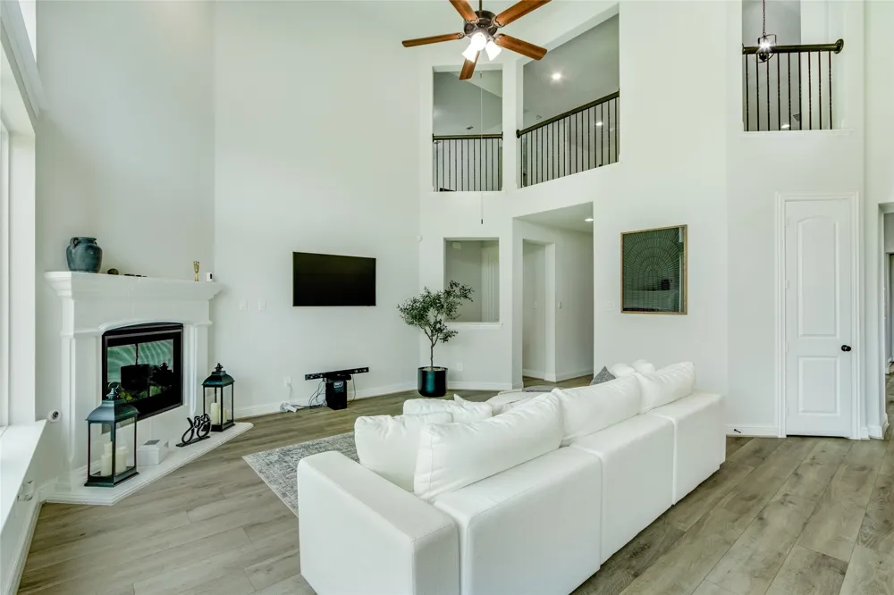 129 Mint Marigold Drive Wylie, TX 75098