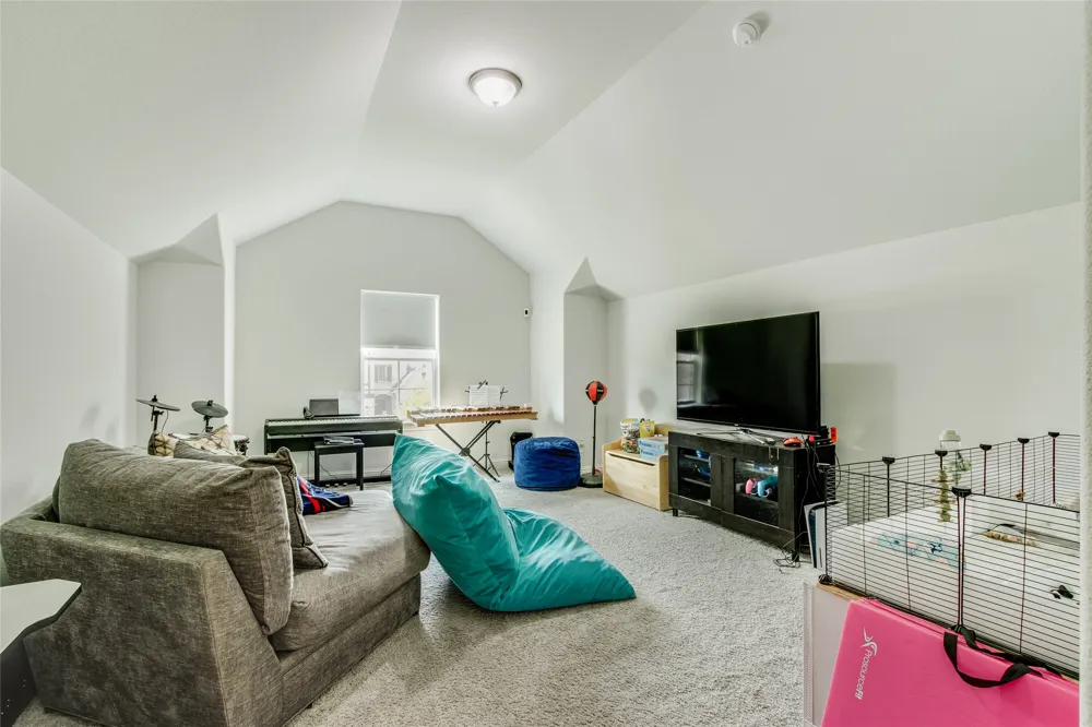 129 Mint Marigold Drive Wylie, TX 75098