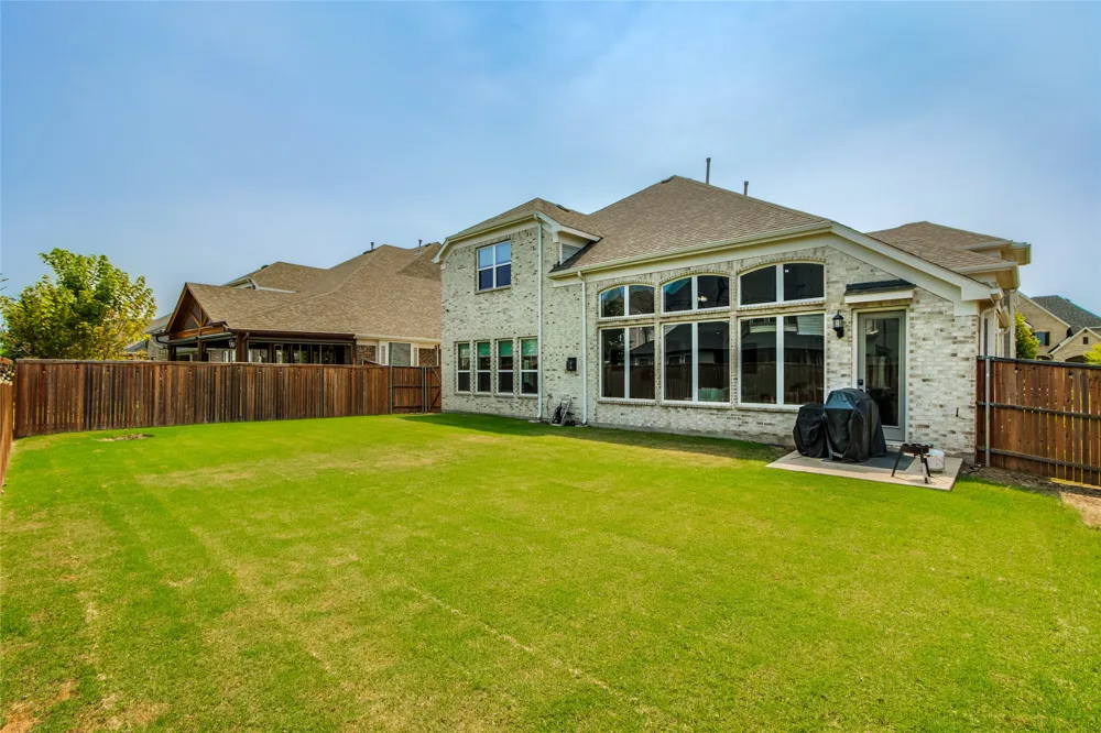129 Mint Marigold Drive Wylie, TX 75098