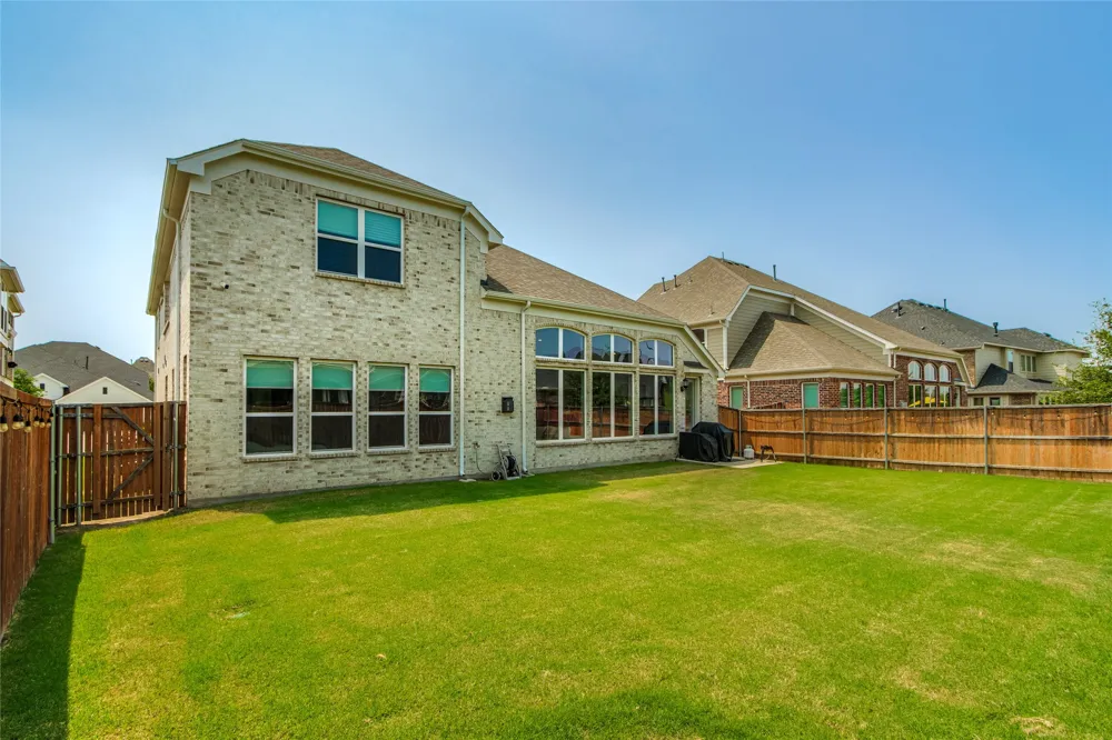 129 Mint Marigold Drive Wylie, TX 75098
