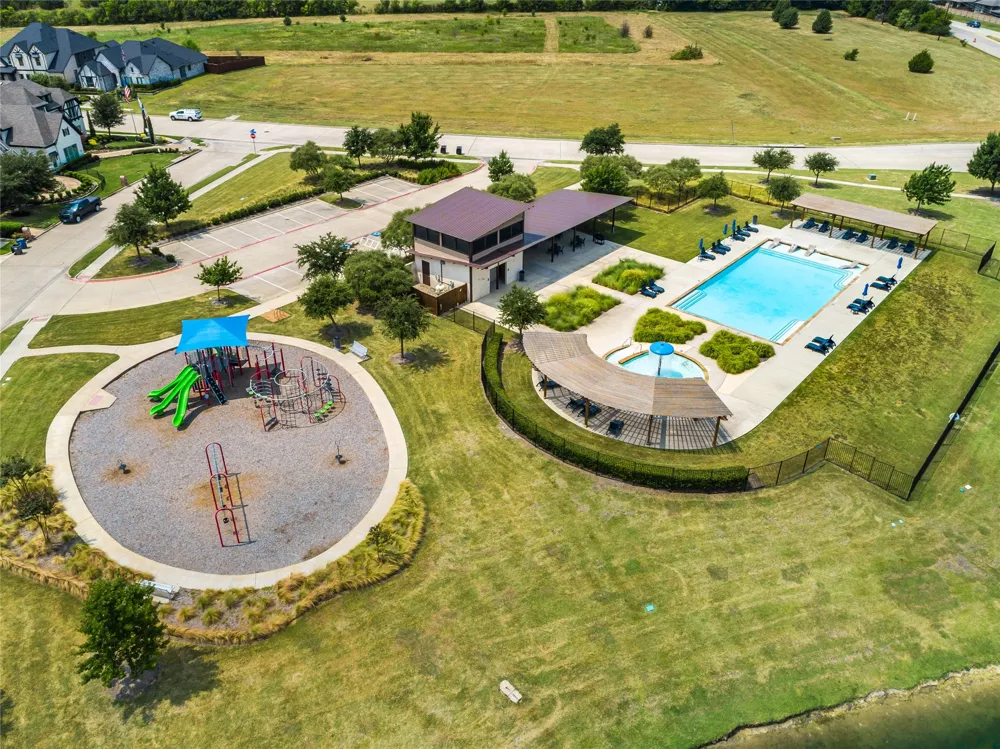 129 Mint Marigold Drive Wylie, TX 75098