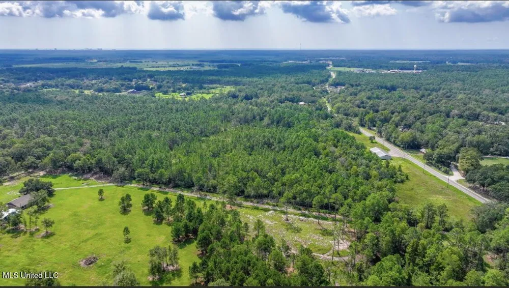 11178 County Farm Rd Road Gulfport, MS 39503