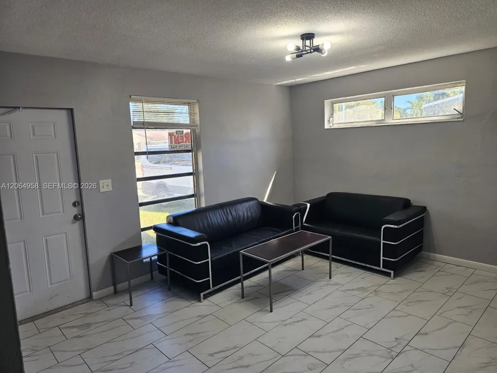9360 SW 168th St #0 Palmetto Bay, FL 33157