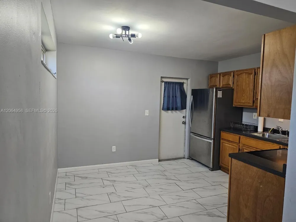 9360 SW 168th St #0 Palmetto Bay, FL 33157