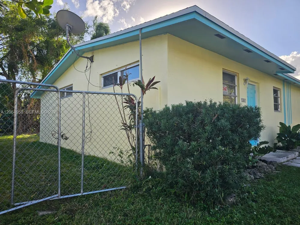 9360 SW 168th St #0 Palmetto Bay, FL 33157