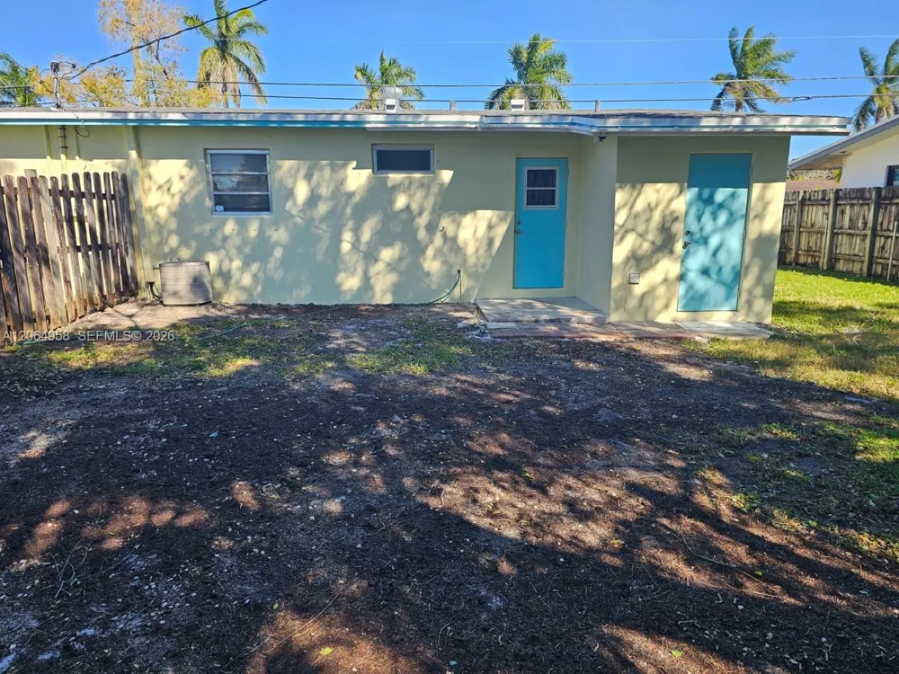 9360 SW 168th St #0 Palmetto Bay, FL 33157