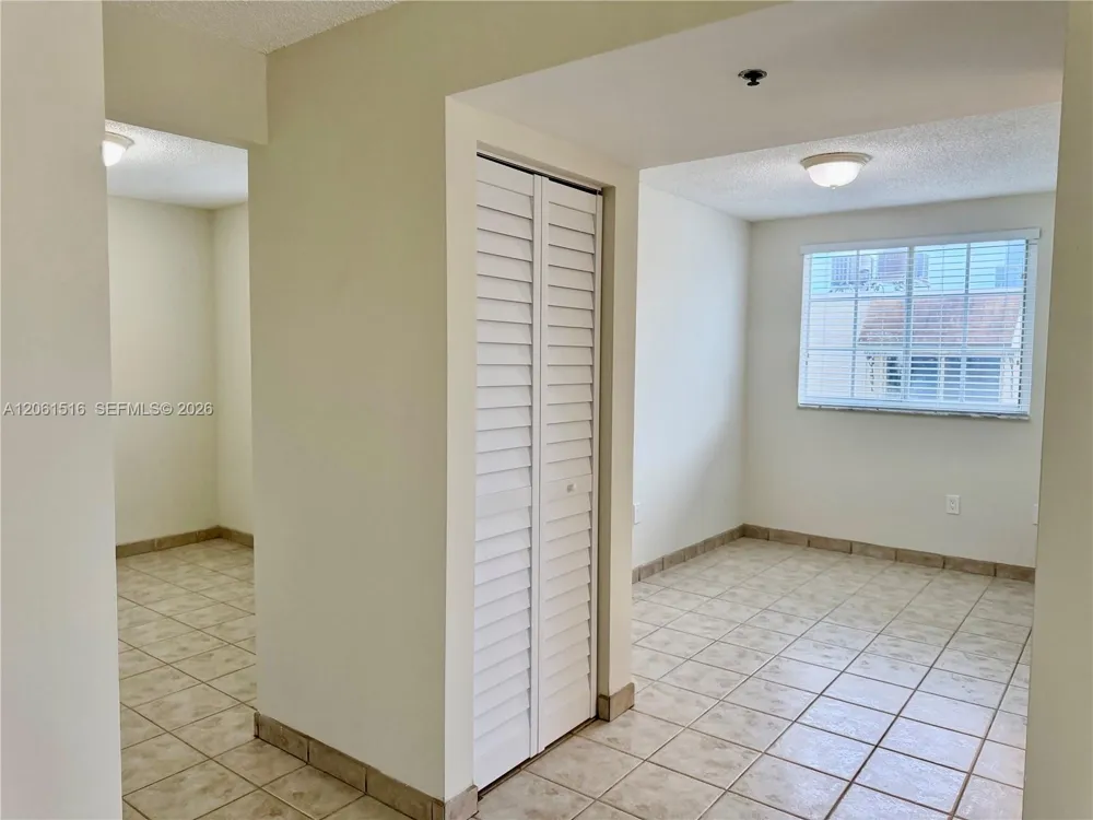 601 SW 37th Ave #303 Miami, FL 33135