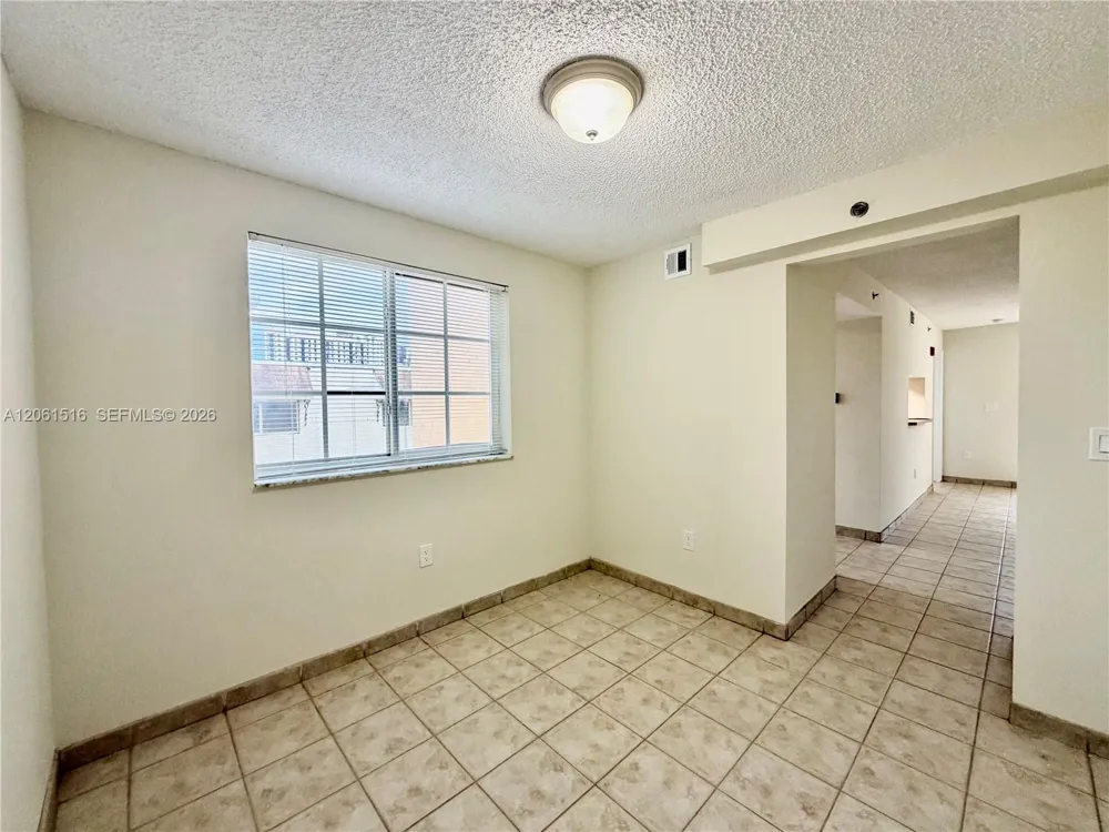 601 SW 37th Ave #303 Miami, FL 33135