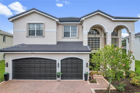 19500 SW 39th Ct