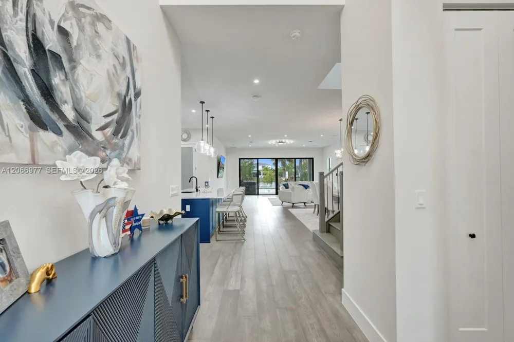 12474 Solana Bay Cir Palm Beach Gardens, FL 33412