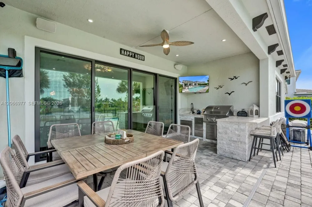 12474 Solana Bay Cir Palm Beach Gardens, FL 33412
