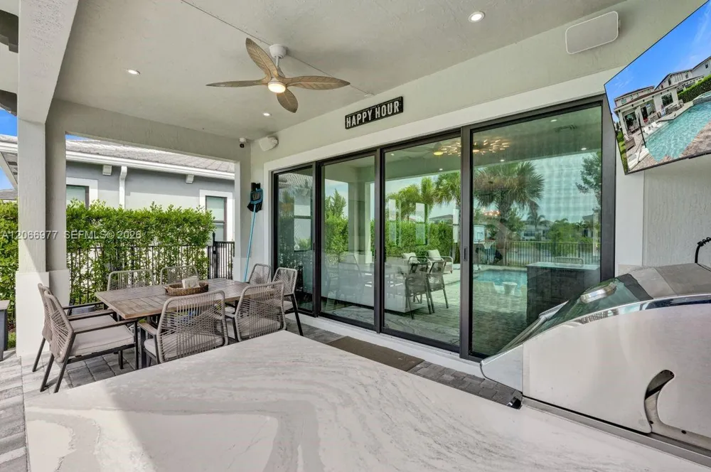 12474 Solana Bay Cir Palm Beach Gardens, FL 33412