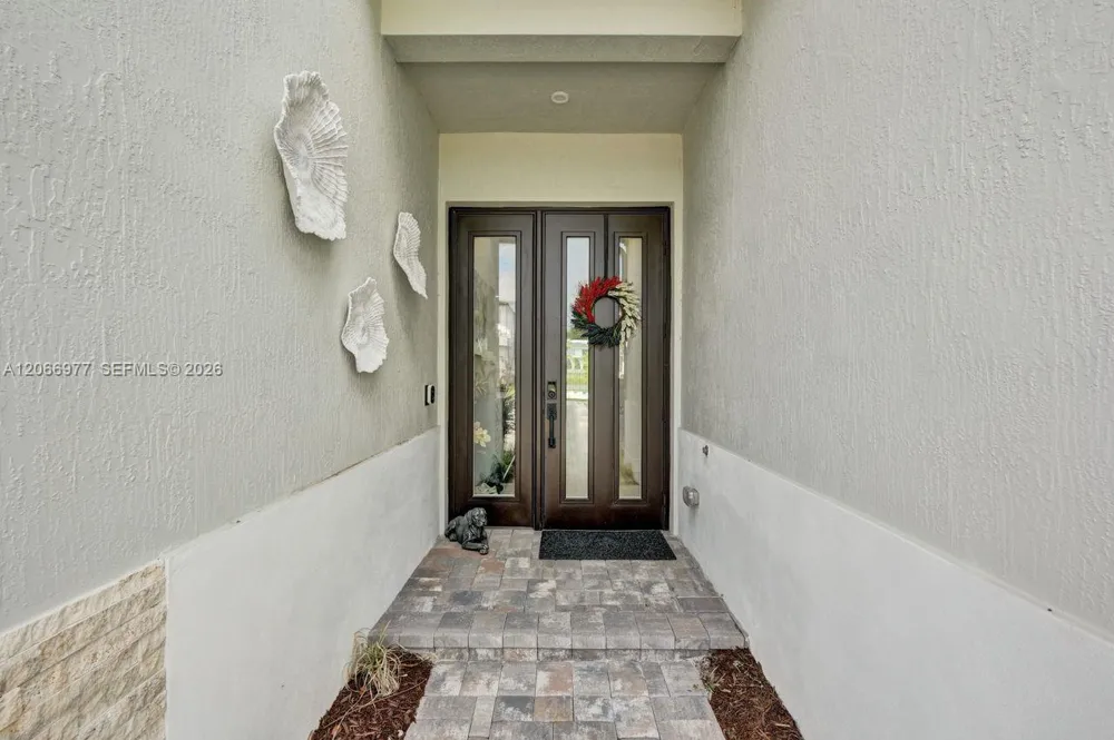 12474 Solana Bay Cir Palm Beach Gardens, FL 33412