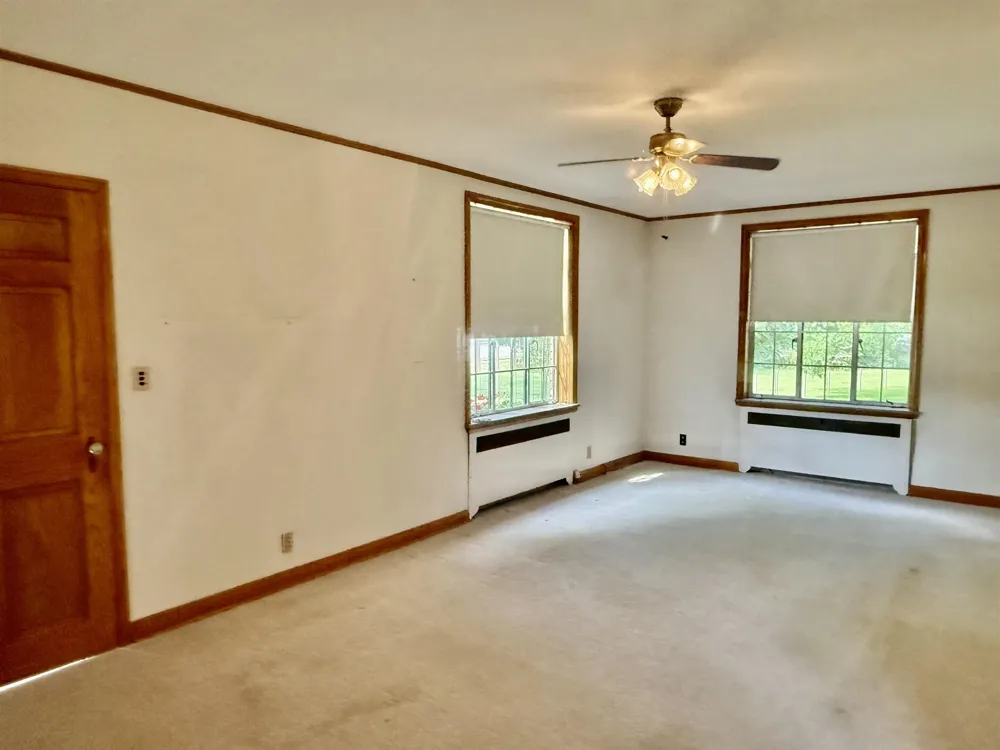 717 E Saginaw Street Breckenridge Village, MI 48615
