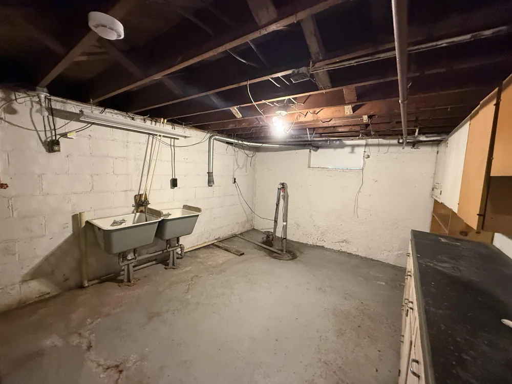 717 E Saginaw Street Breckenridge Village, MI 48615