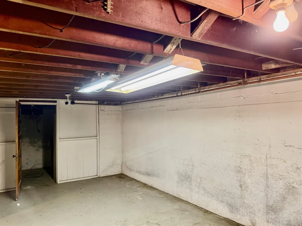 717 E Saginaw Street Breckenridge Village, MI 48615