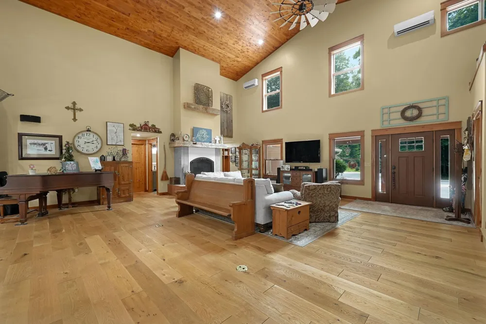 1335 Lamerson Lane Inland Township, MI 49643