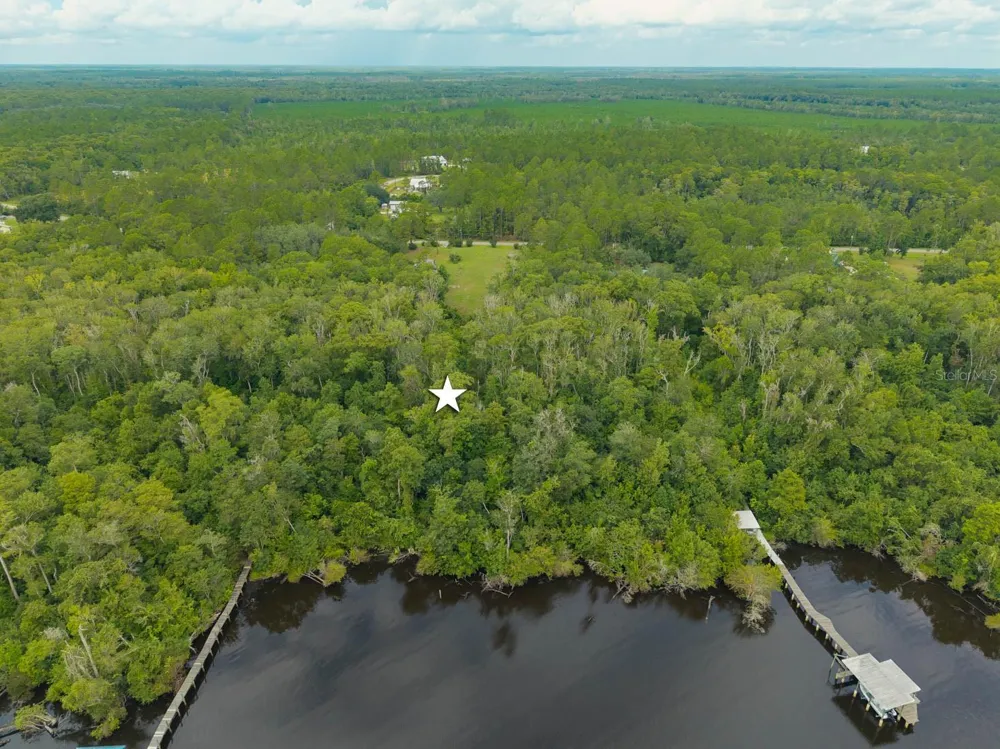 150 PIONEER TRAIL Green Cove Springs, FL 32043
