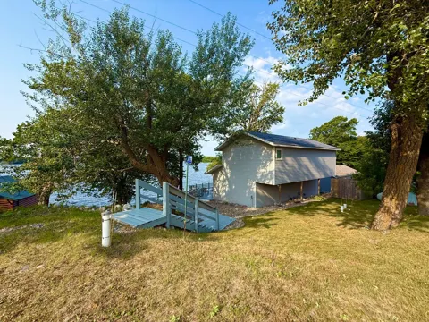 49779 Trowbridge Circle