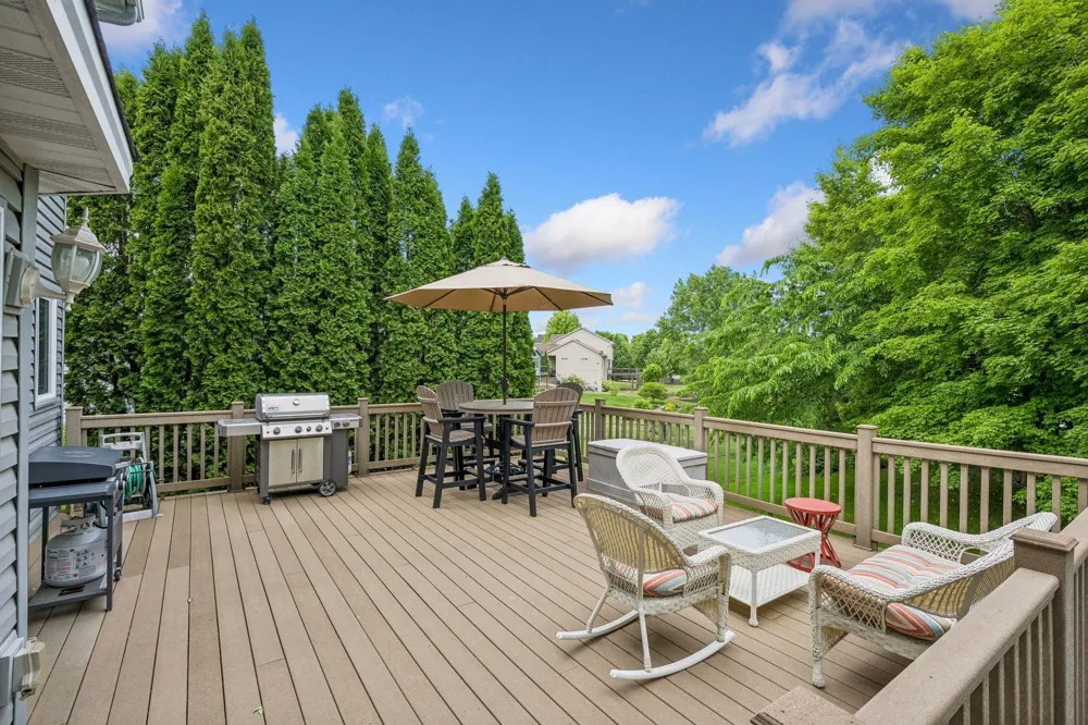 680 Kayla Lane Hanover, MN 55341